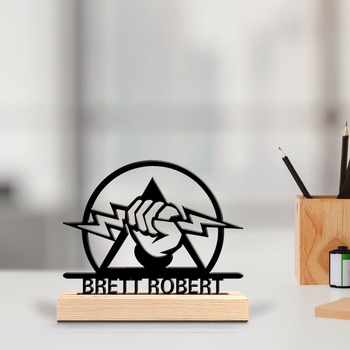 Office Tech Decor - Personalizowana metalowa tabliczka na biurko dla