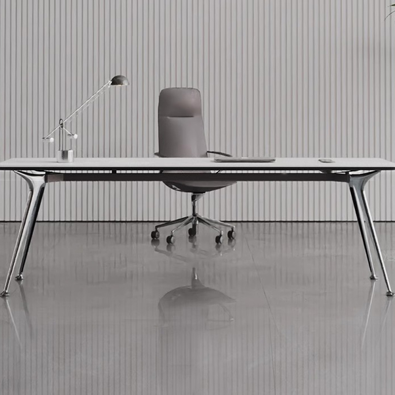 Długie, proste biurko menedżer – Office Management Technology recenzja i cena
